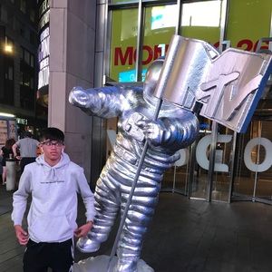 Meet your Posher, Arya